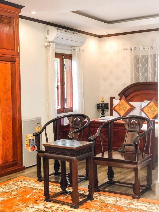 Ananta Hotel Luangprabang Extérieur photo