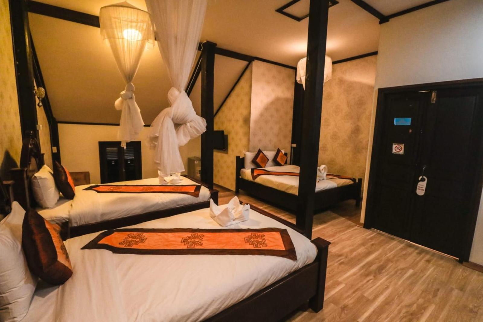 Ananta Hotel Luangprabang Extérieur photo